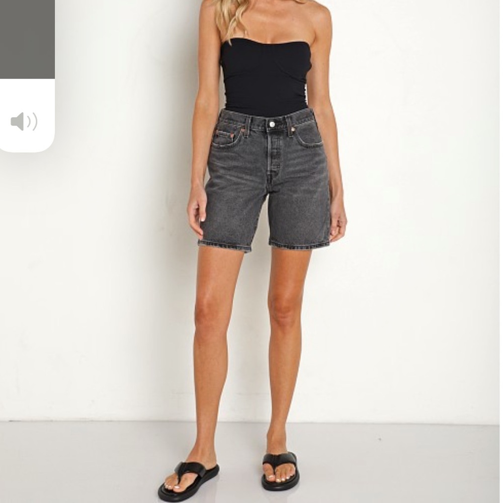 Levi’s 90’s 501’s Shorts. Blended grey. Size 27